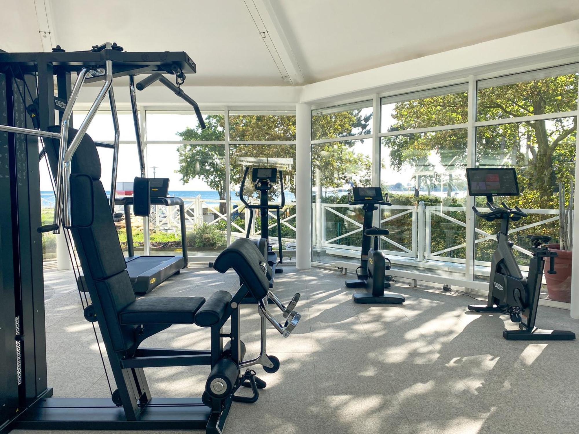 Grand Hotel Seeschloesschen Sea Retreat & Spa Timmendorfer Strand Bagian luar foto